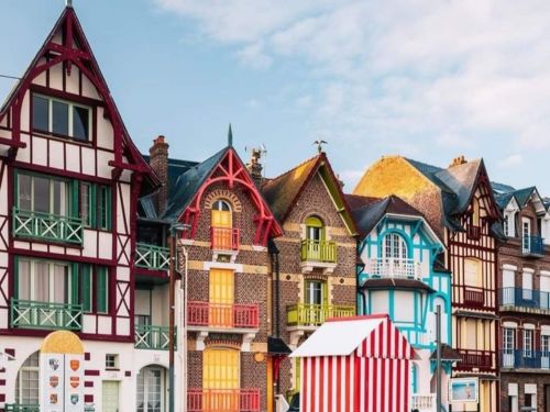 Les maisons colorées de la Belle Epoque Mers-les-Bains