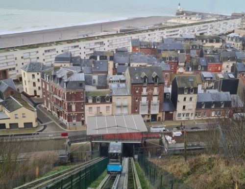 Descente du funiculaire - le Tréport