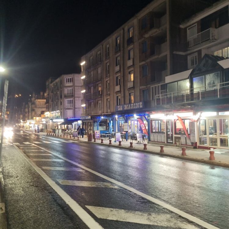 Quai du Tréport: restaurants
